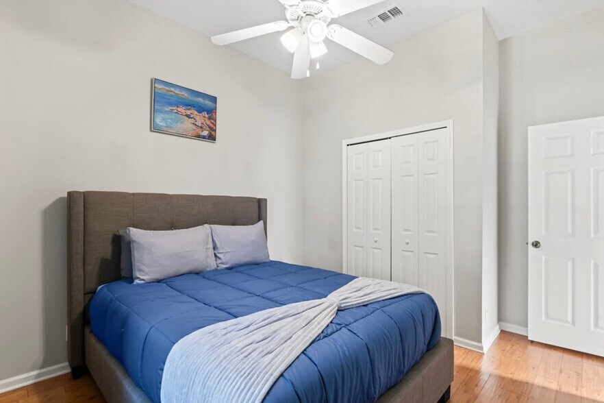 Building Photo - 12160 Irwin Manor Dr