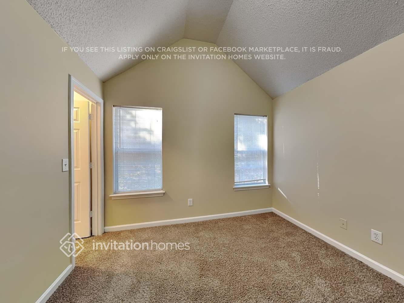 Building Photo - 335 Carrie Dr