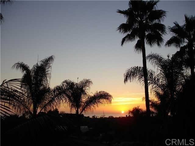 Building Photo - 714 Passiflora Ave