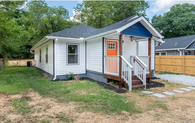 Primary Photo - Clean & Cozy 3/2 Home for Rent