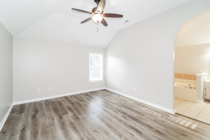 Building Photo - 1875 Carlyn Cove