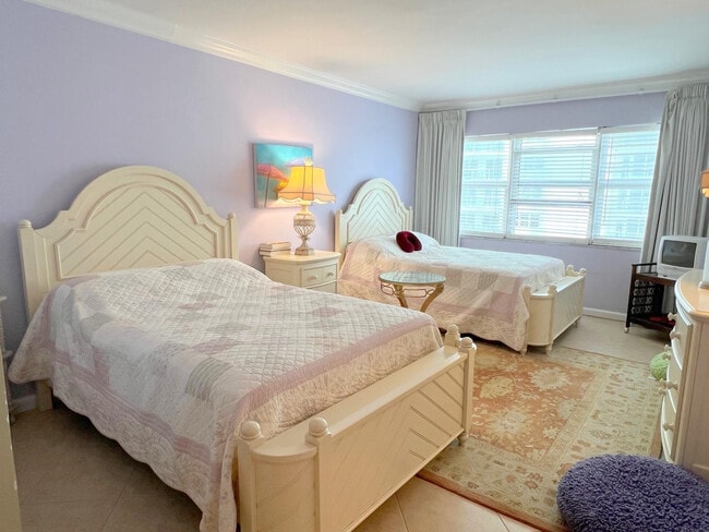 Building Photo - 3400 Galt Ocean Dr