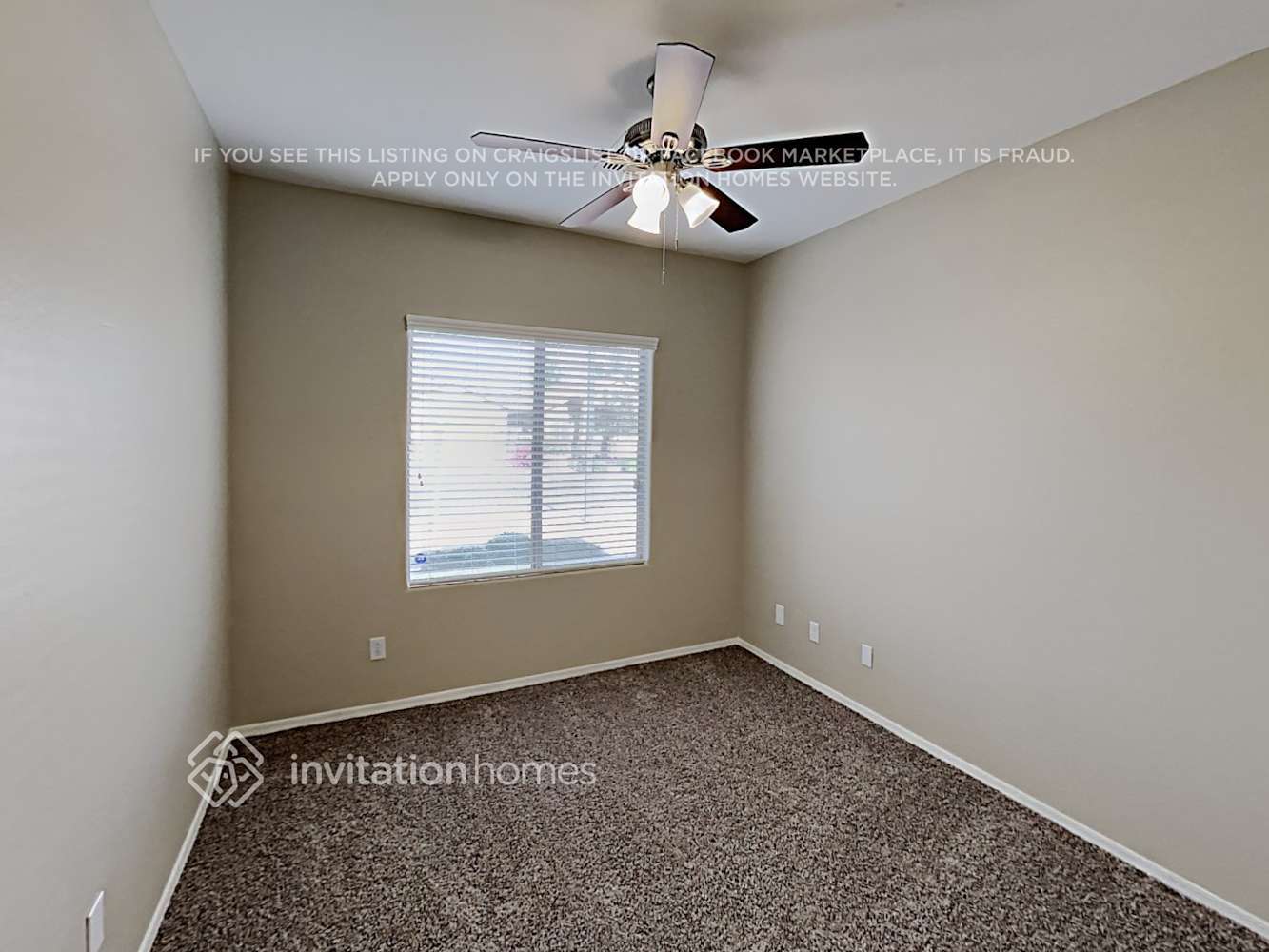 Building Photo - 12511 W Campina Dr