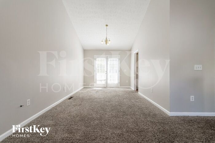 Building Photo - 5370 Princeton Oaks Dr