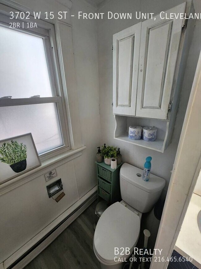 Building Photo - 3702 W 15th St