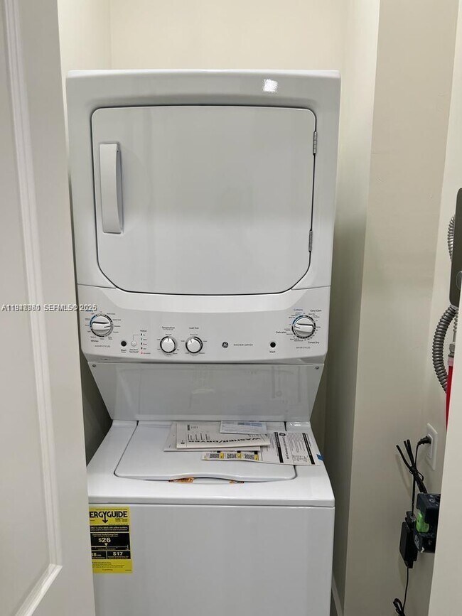 Building Photo - 8001 NW 41st St