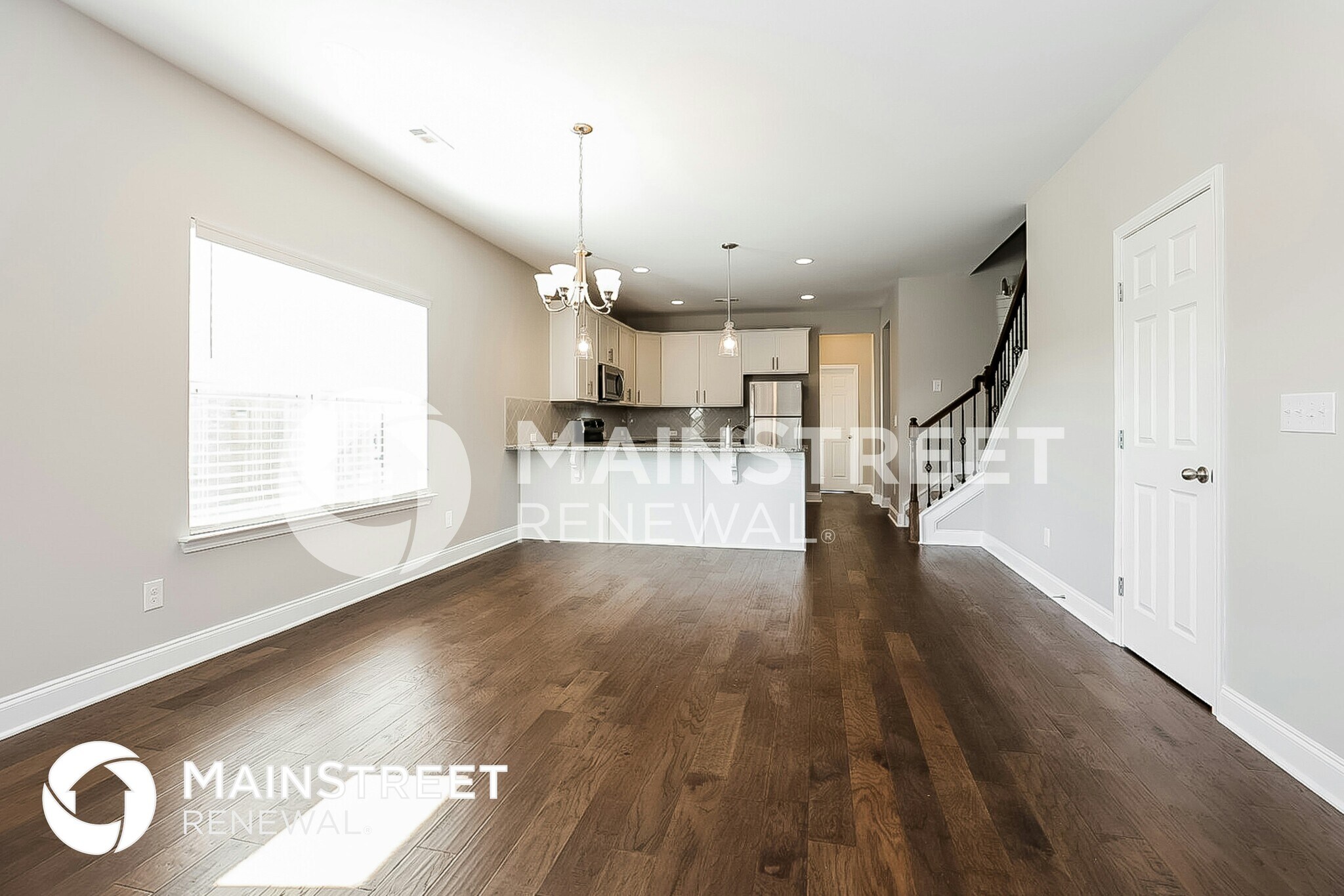 Building Photo - 608 Oakvale Ln