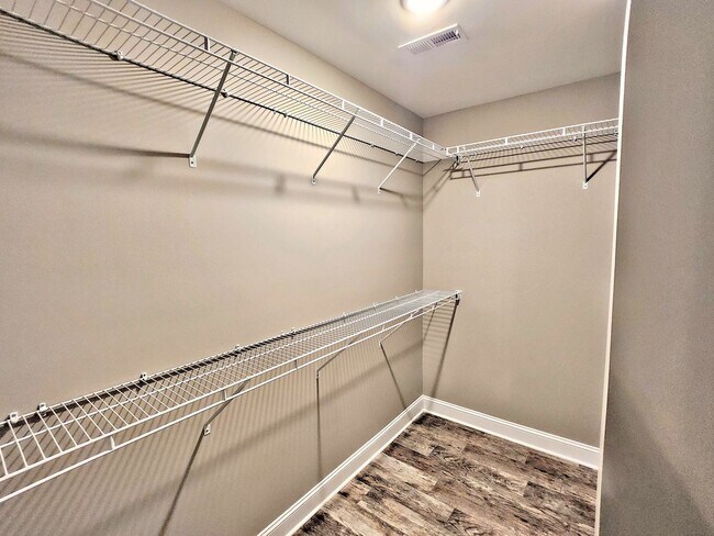 Building Photo - HOUSE for RENT Hartselle 3BR