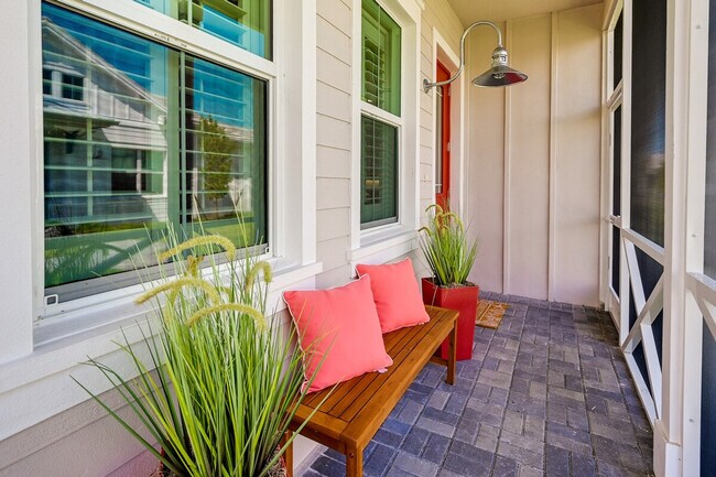 Building Photo - 7197 Saona CT