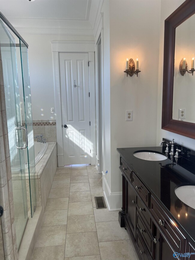 Building Photo - 26588 Old Hwy 20