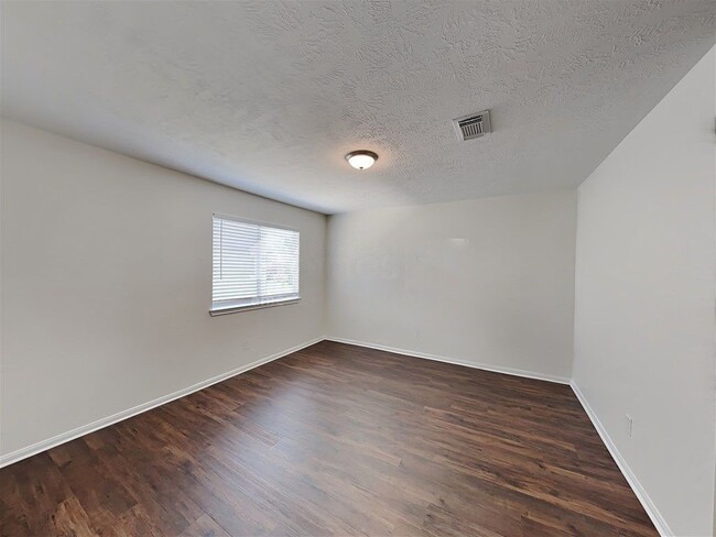 Building Photo - 26881 Monarch Manor Ln