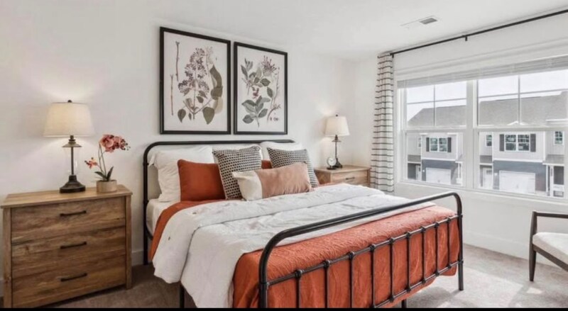 Building Photo - 3044 Bogart Ln