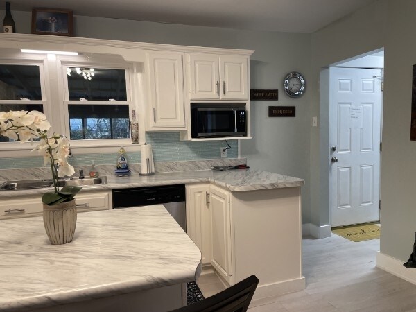 Building Photo - 202 Shasteen St