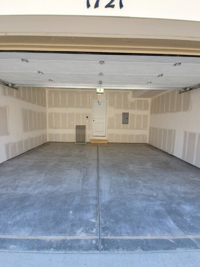Building Photo - 1721 Westward Cir