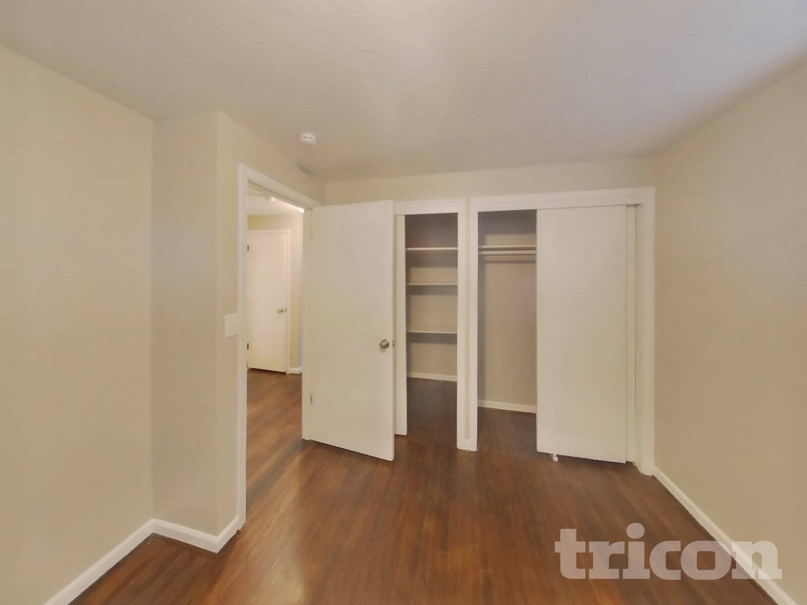 Building Photo - 6028 S 118th Pl