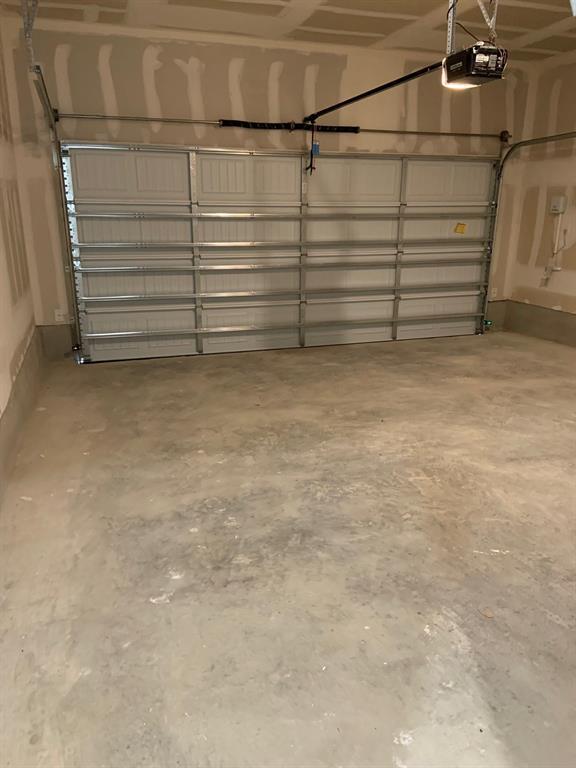 Building Photo - 152 Lime St