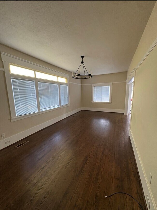 Building Photo - Vallejo's Heritage District