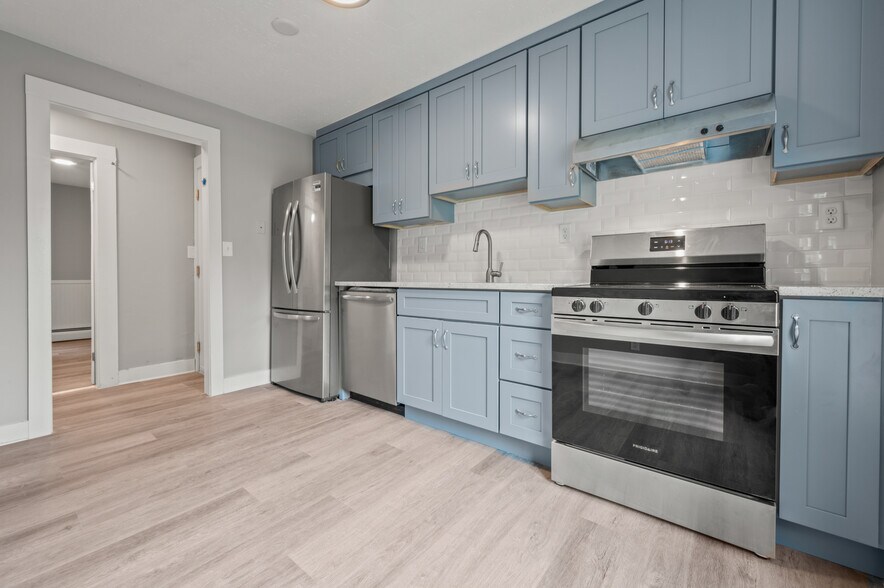 Kitchen - 19 Locust St