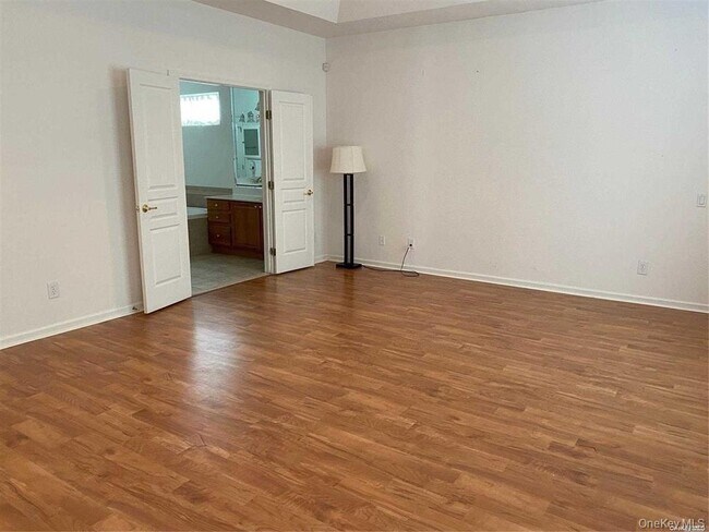 Building Photo - 87 Louden Loop