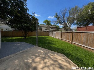 Building Photo - 1136 Berry Creek Dr