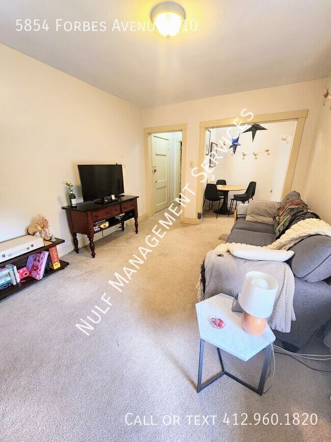 Building Photo - 5854 Forbes Ave