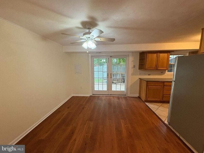 Building Photo - 4513 Squiredale Square