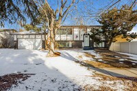 Building Photo - 1317 Doyle Pl