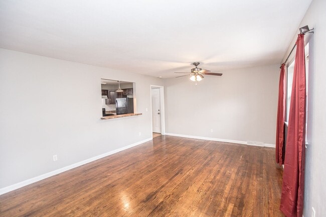 Building Photo - 9275 Hickory St