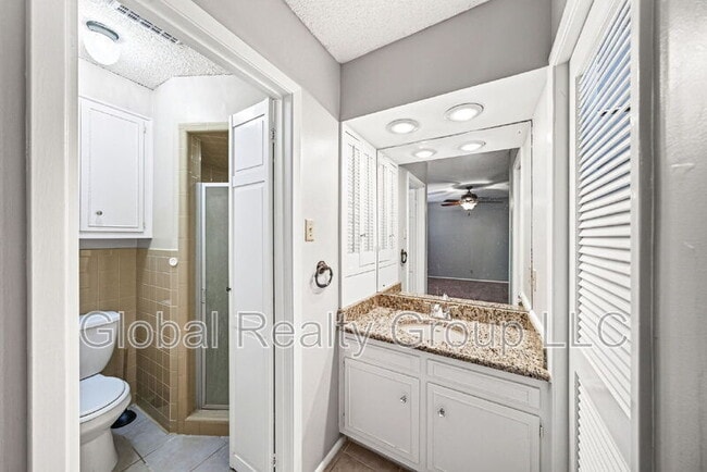 Building Photo - 412 Cordoba Dr