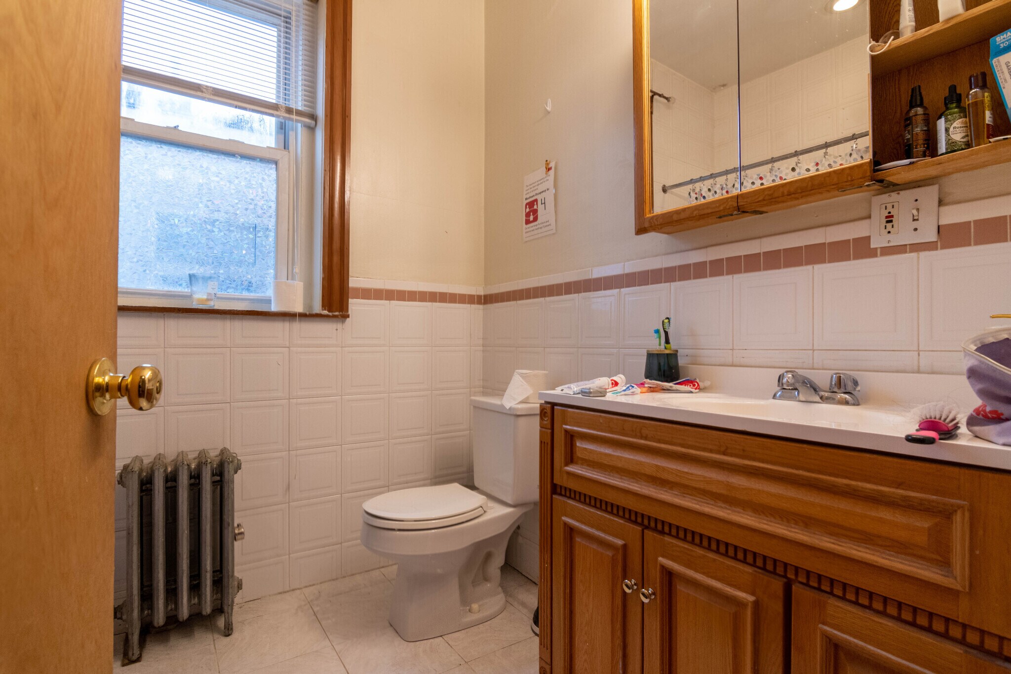 Building Photo - 21 Gibbs St