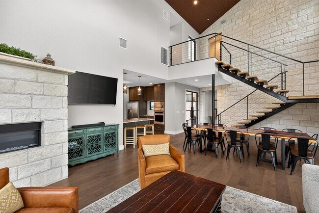 Building Photo - 209 Dalton Cir