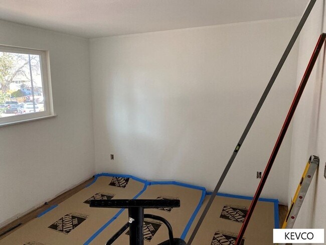 Building Photo - Lovely Renovated Home!