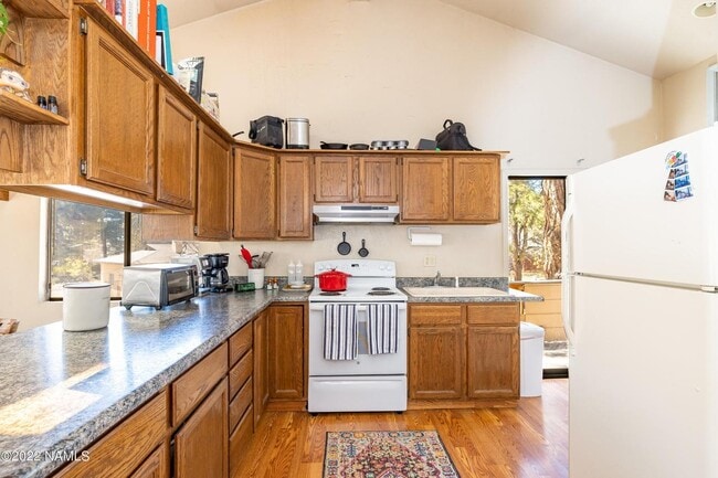 Building Photo - 3134 E Mt Elden Dr