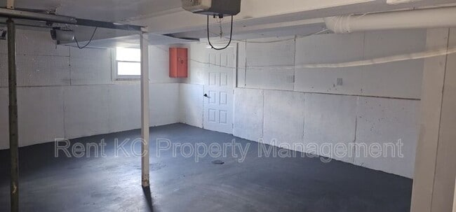 Building Photo - 809 NE 74th St