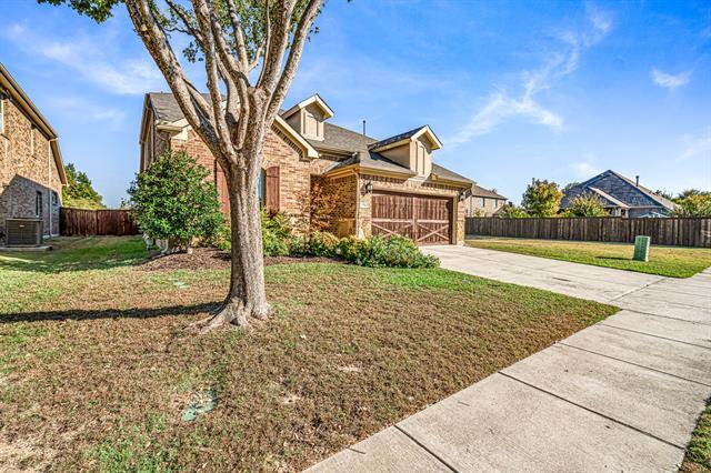 Building Photo - 600 Park Meadow Ln