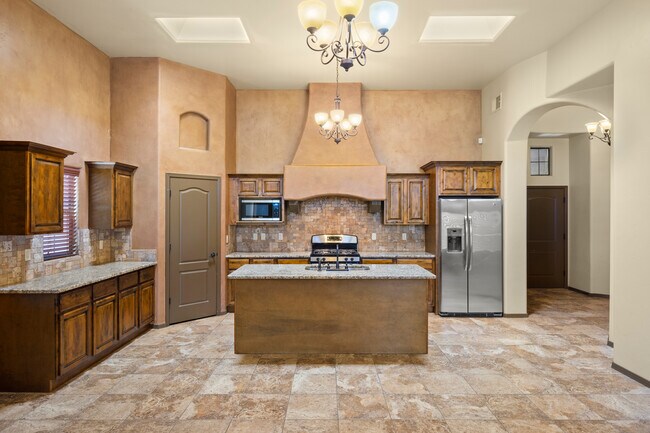 Building Photo - 3950 Agua De Vida Dr