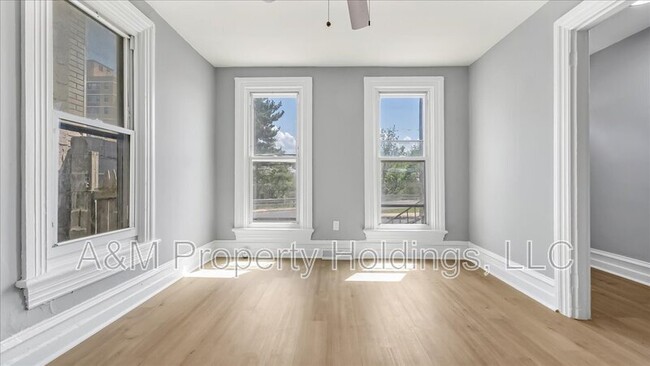 Building Photo - 841 Jackson St
