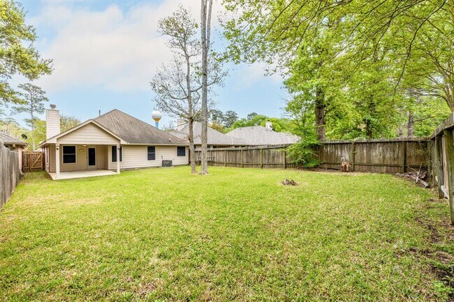 Building Photo - 10459 Parkside Dr