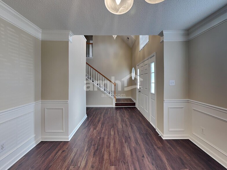 Building Photo - 2917 Compton Ct NW