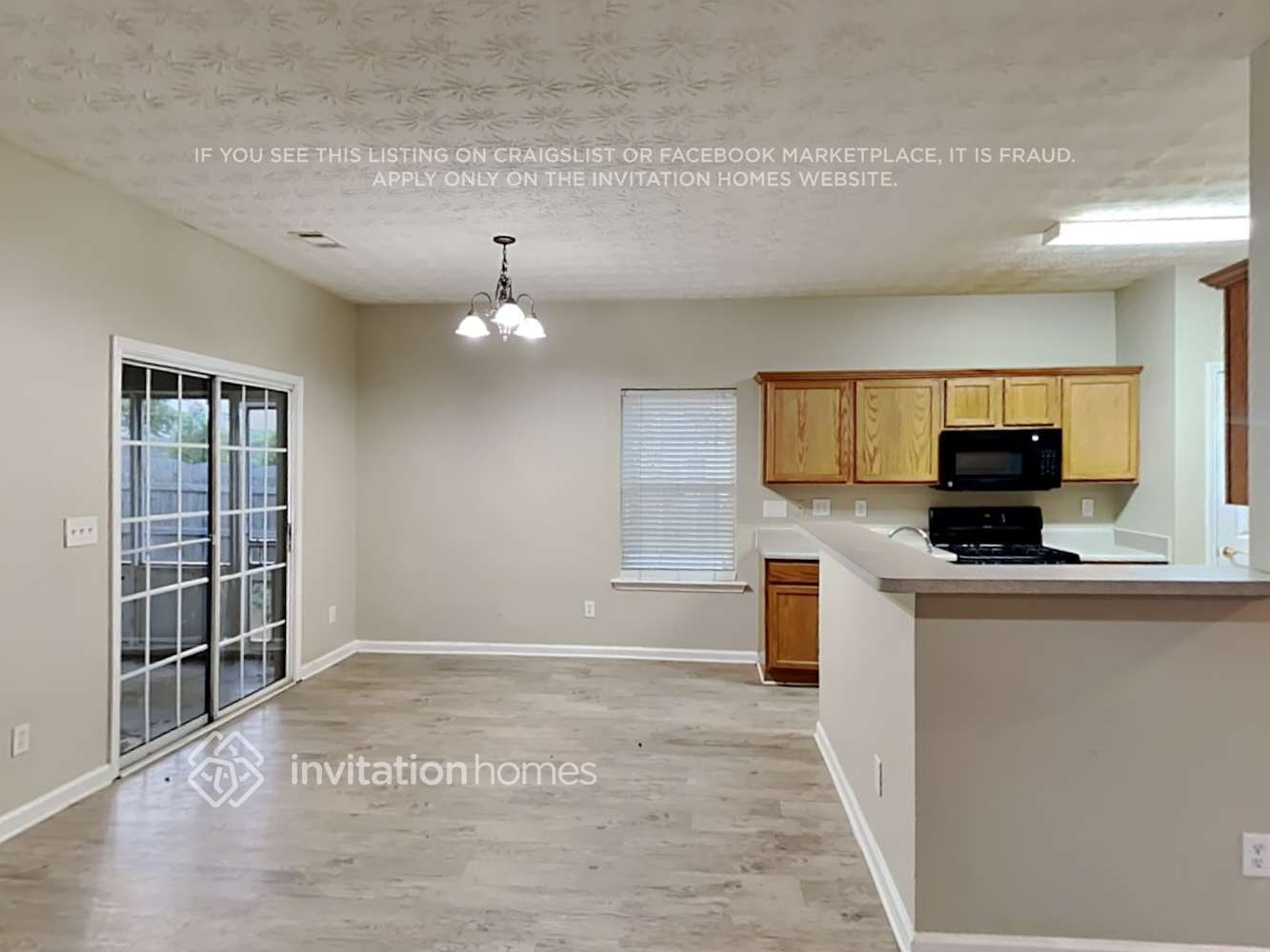 Building Photo - 130 Rosemoore Dr