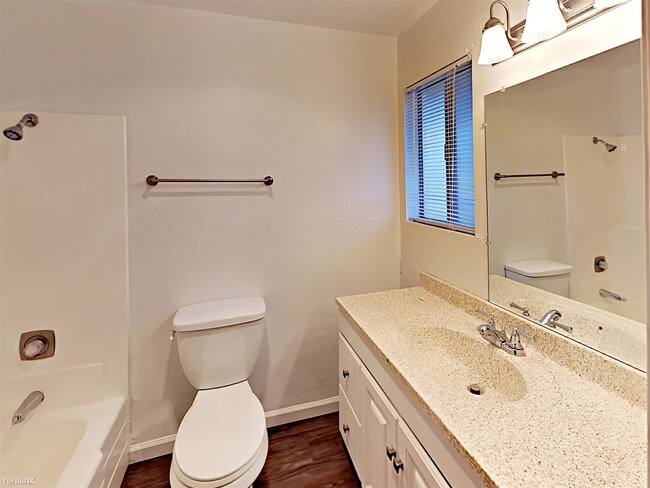 Building Photo - 2407 Adams Ave