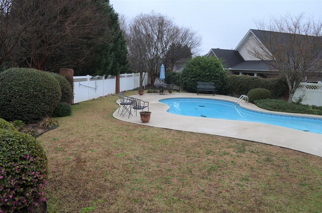 Building Photo - 408 Ashby Park Ln