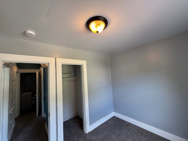 Building Photo - 14016 Castalia Ave