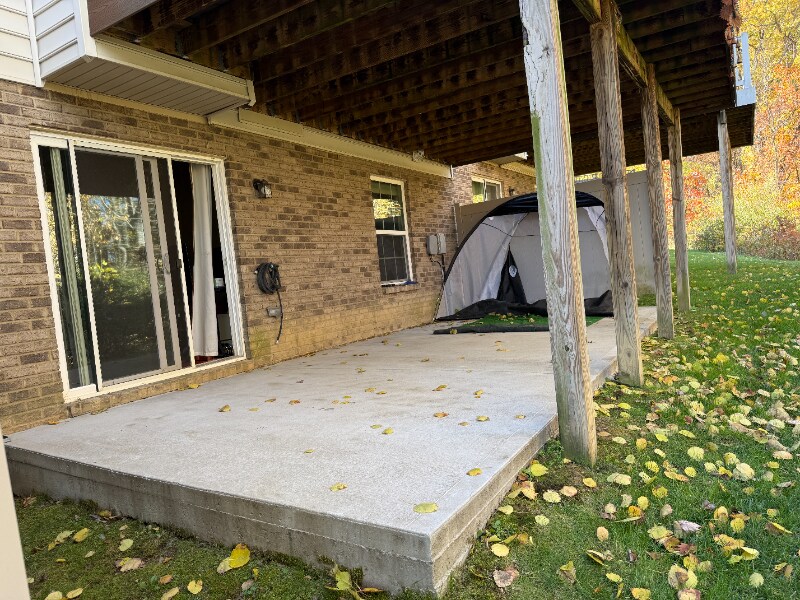 Building Photo - 624 Edison Dr