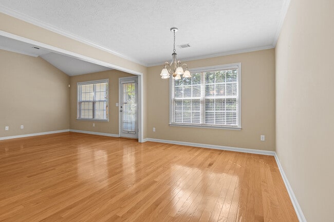 Building Photo - 228 Full Cir Dr