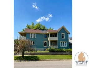 Building Photo - 1247 Quarry Ave NW