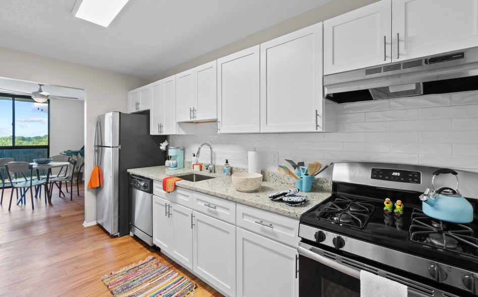 Interior Photo - Westchester Towers