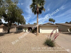 Building Photo - 12033 S Paiute St