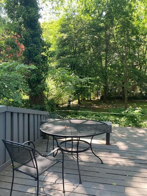Building Photo - 2 bedroom in SUNNYSIDE NY 11104