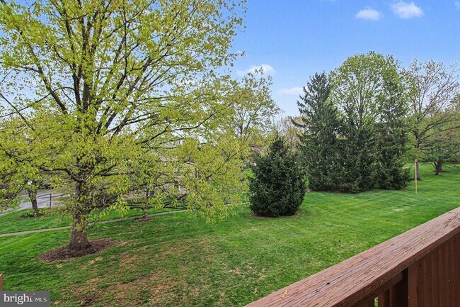 Building Photo - 3420 Keswick Way